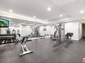 2700 Cahuenga Boulevard 3108, Los Angeles CA 90068