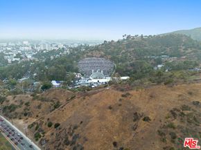 2700 Cahuenga Boulevard 3108, Los Angeles CA 90068