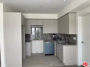 1427 S Bedford Street, Los Angeles CA 90035