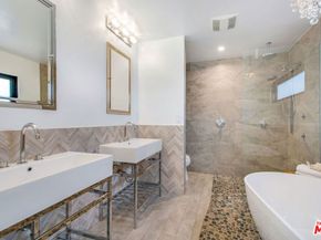 3558 S Muirfield Road, Los Angeles CA 90016