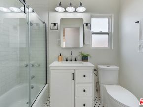 8421 Gonzaga Avenue, Los Angeles CA 90045