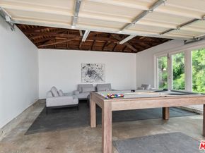 8421 Gonzaga Avenue, Los Angeles CA 90045