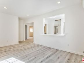 158 N Edgemont Street, Los Angeles CA 90004