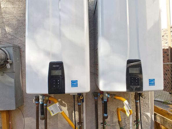 158 N Edgemont Street, Los Angeles CA 90004