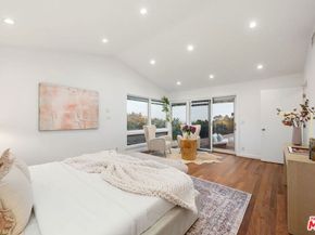 968 Kenfield Avenue, Los Angeles CA 90049