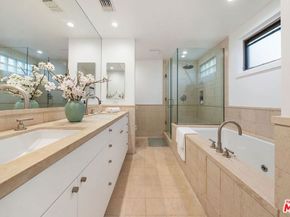 968 Kenfield Avenue, Los Angeles CA 90049