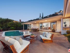 968 Kenfield Avenue, Los Angeles CA 90049