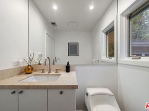 968 Kenfield Avenue, Los Angeles CA 90049