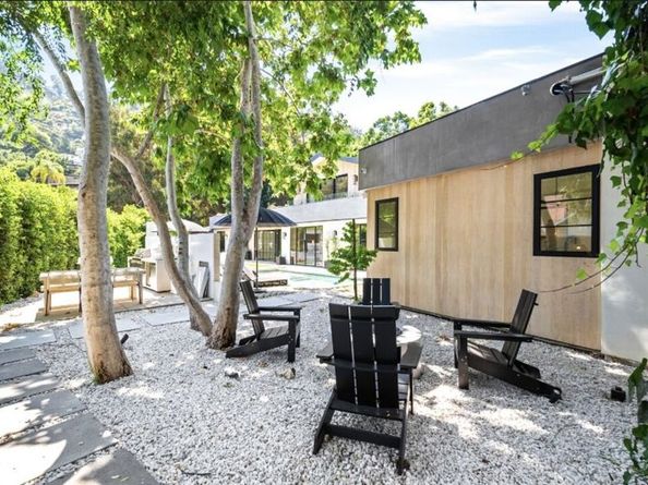 1914 N Laurel Canyon Boulevard, Los Angeles CA 90046