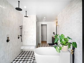 1914 N Laurel Canyon Boulevard, Los Angeles CA 90046