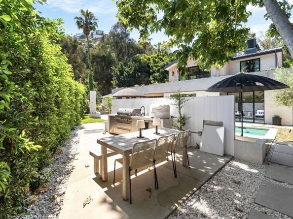 1914 N Laurel Canyon Boulevard, Los Angeles CA 90046