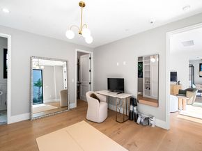 1914 N Laurel Canyon Boulevard, Los Angeles CA 90046