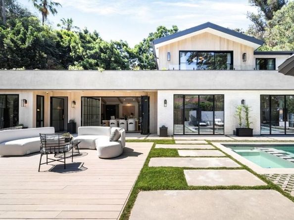 1914 N Laurel Canyon Boulevard, Los Angeles CA 90046