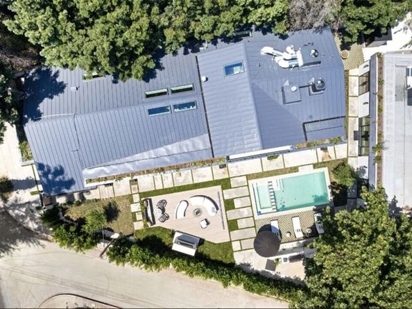 1914 N Laurel Canyon Boulevard, Los Angeles CA 90046