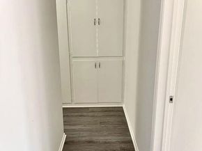 11280 Huston Street, North Hollywood CA 91601