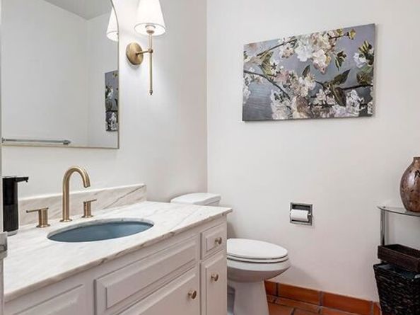 4151 Terraza Drive, Los Angeles CA 90008