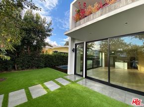 1620 Electric Avenue, Venice CA 90291