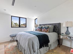 1620 Electric Avenue, Venice CA 90291