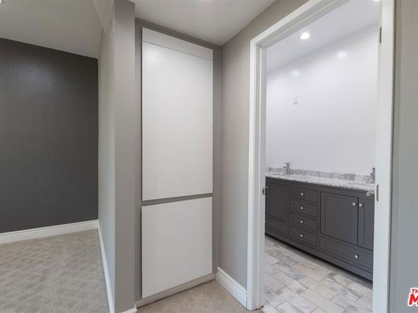 14569 Benefit Street 304, Sherman Oaks CA 91403
