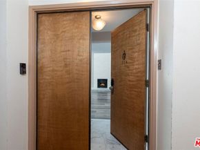 14569 Benefit Street 304, Sherman Oaks CA 91403