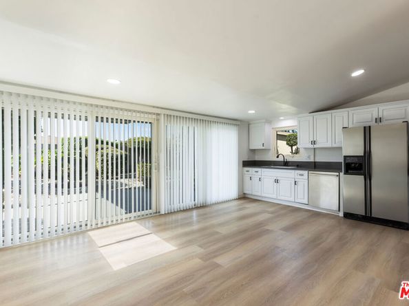 424 Markton Street, Los Angeles CA 90061