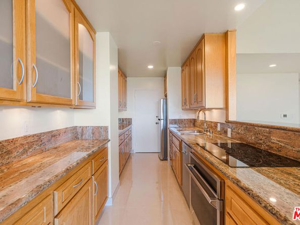 10501 Wilshire Boulevard 1701, Los Angeles CA 90024