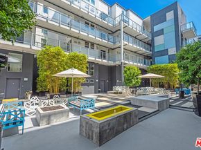 4215 Glencoe Avenue 302, Marina Del Rey CA 90292