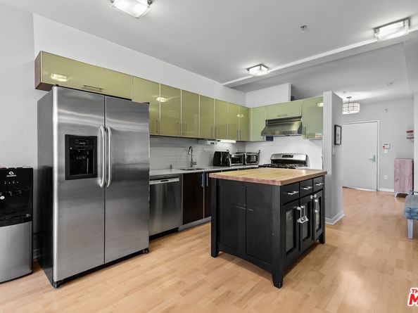 4215 Glencoe Avenue 302, Marina Del Rey CA 90292