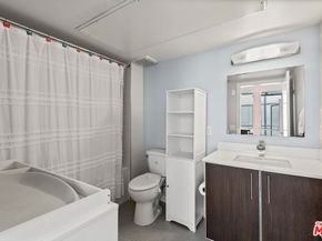 4215 Glencoe Avenue 302, Marina Del Rey CA 90292