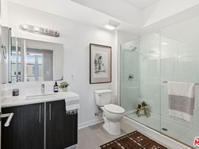 4215 Glencoe Avenue 302, Marina Del Rey CA 90292