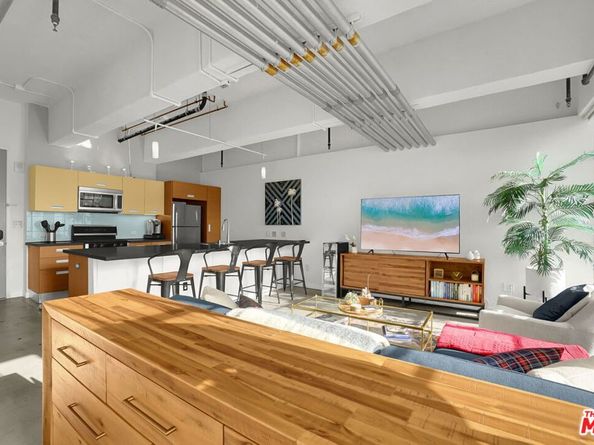 746 S Los Angeles Street 707, Los Angeles CA 90014