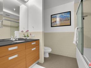 746 S Los Angeles Street 707, Los Angeles CA 90014