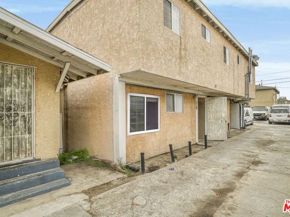 213 E 87th Place, Los Angeles CA 90003