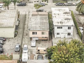 213 E 87th Place, Los Angeles CA 90003