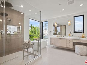 1444 Beverwil Drive, Los Angeles CA 90035