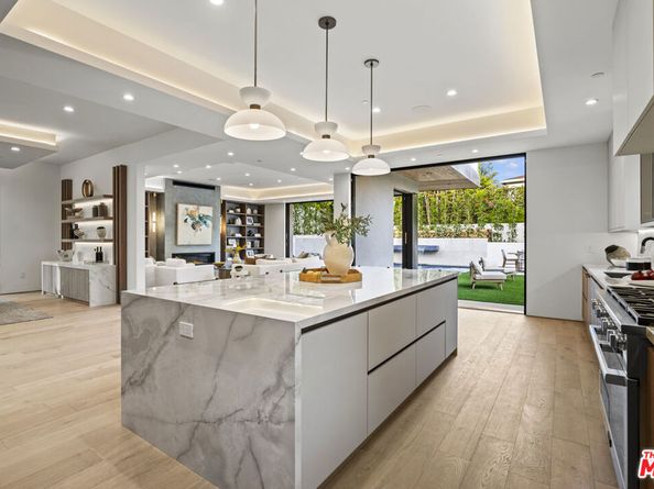 1444 Beverwil Drive, Los Angeles CA 90035