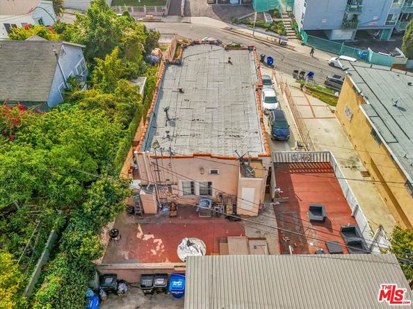 4725 St Elmo Drive, Los Angeles CA 90019