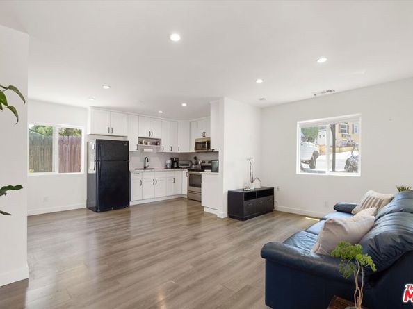 10648 Franlie Drive, Sunland CA 91040