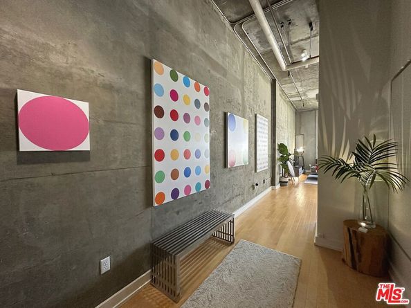 645 W 9th Street 711, Los Angeles CA 90015