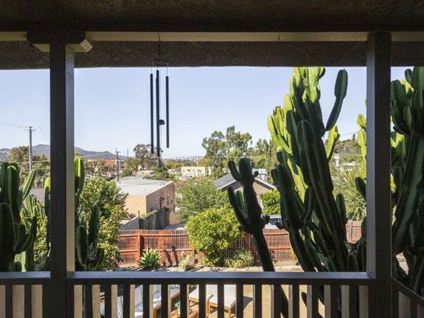 2010 Isabel Street, Los Angeles CA 90065