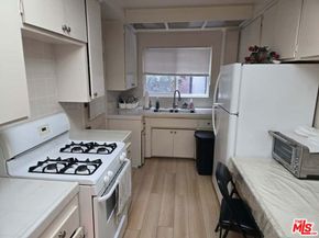 10404 Ilona Avenue 2, Los Angeles CA 90064