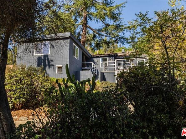 2323 Avon Street, Los Angeles CA 90026