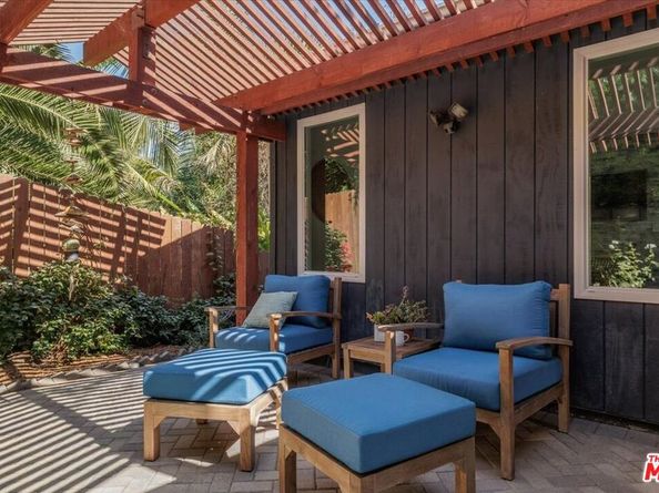 2323 Avon Street, Los Angeles CA 90026