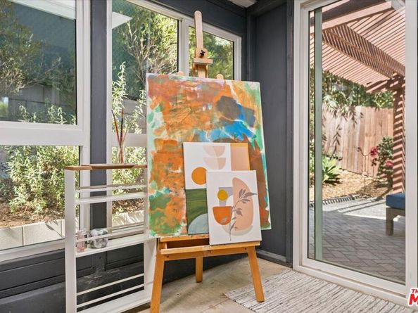 2323 Avon Street, Los Angeles CA 90026