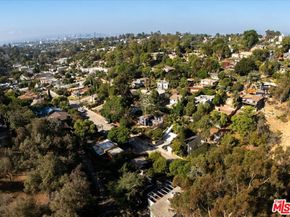 2323 Avon Street, Los Angeles CA 90026