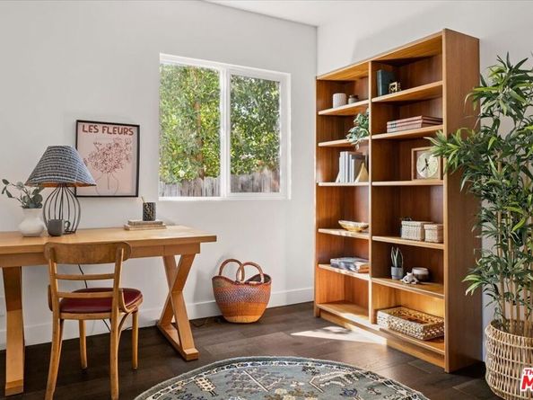 2323 Avon Street, Los Angeles CA 90026
