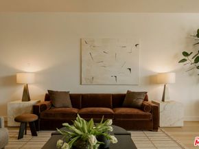 702 N Doheny Drive TH12, West Hollywood CA 90069