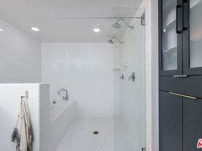 4141 Glencoe Avenue 206, Marina Del Rey CA 90292
