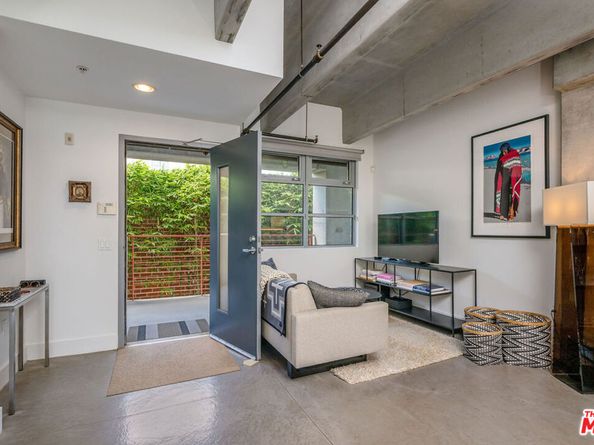4141 Glencoe Avenue 206, Marina Del Rey CA 90292