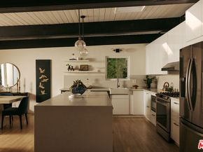 2808 Lambert Drive, Los Angeles CA 90068